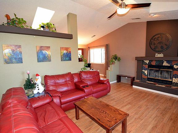 4th image of 9109 Laura Lee Pl NW