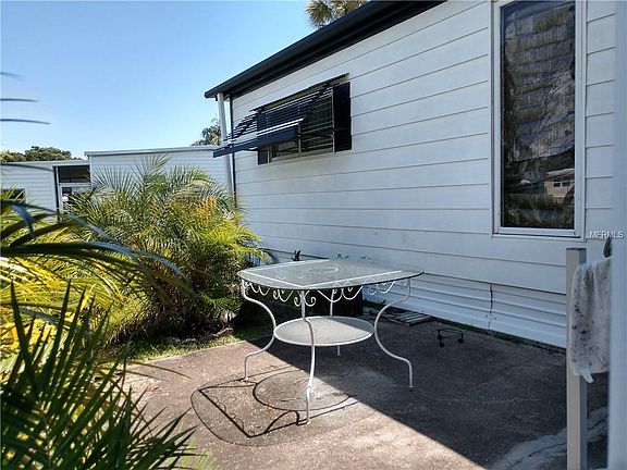 2nd image of 82411 New Circle Dr N