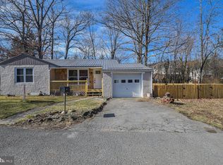 9 Glenview Dr, Lavale, MD 21502