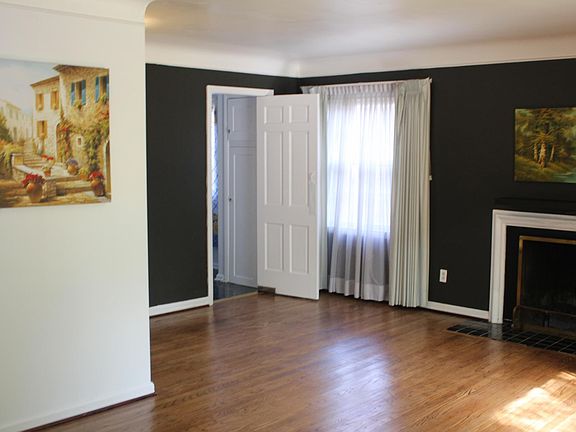 5th image of 2527 Buckingham Ave