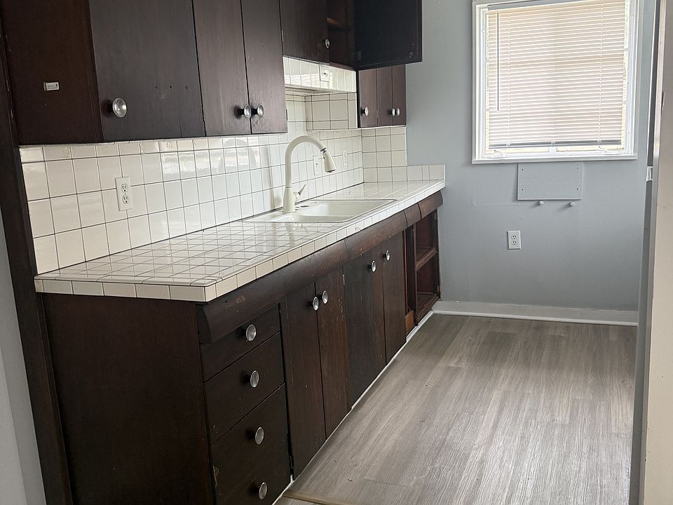 1st image of 2221 1/2 20th Ave #2223