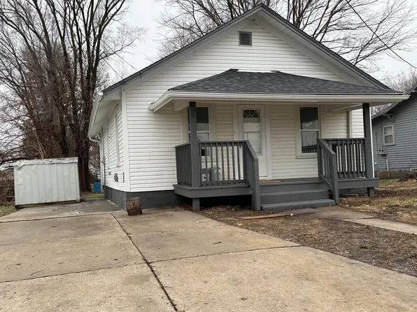 772 W Morgan St, Marshall, MO 65340