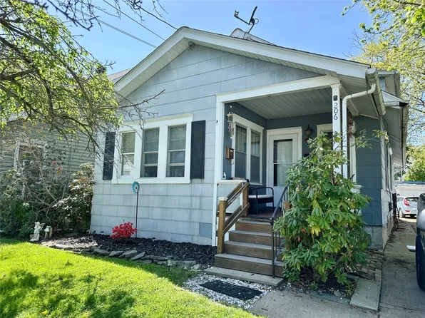 206 Union St, Johnson City, NY 13790