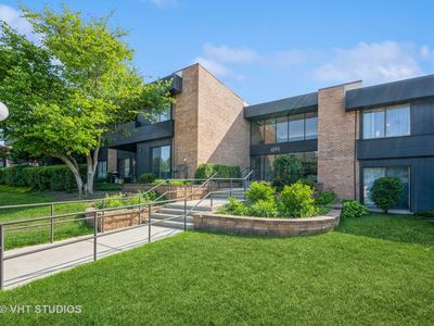 1295 N Sterling Ave Unit 211, Palatine, IL, 60067