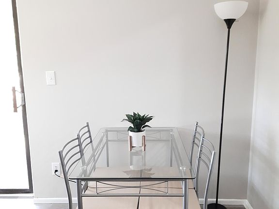2nd image of 22 Matterhorn Cir Unit 10