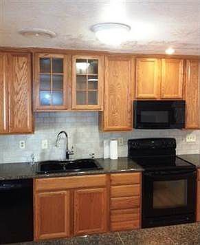 4th image of 1123 W Taos St