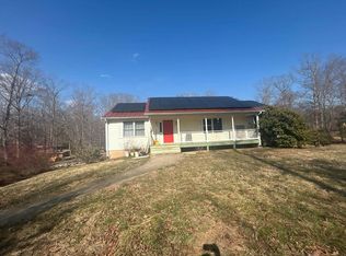 1836 Secretarys Rd, Scottsville, VA 24590