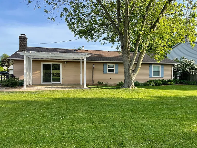 7117 Chivington Dr — Photo 3