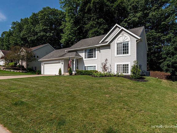 3rd image of 5381 Pinnacle Dr SW