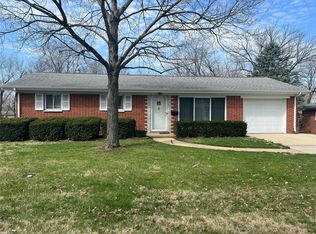217 Ladue Rd, Belleville, IL 62223