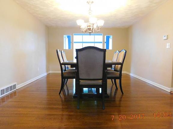 4th image of 4705 Amherst Ave