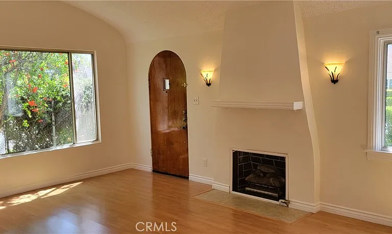567 South St — Photo 3