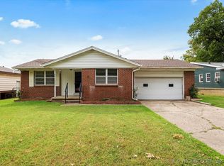1941 S Santa Fe Ave, Bartlesville, OK 74003