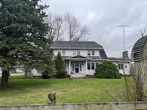 755 E Findlay St, Carey, OH 43316