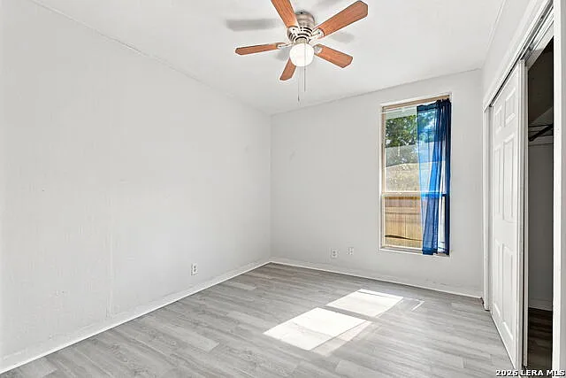 262 E Southcross Blvd — Photo 15