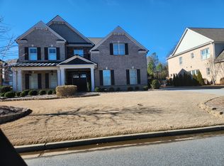 5820 Thoroughbred Way, Suwanee, GA 30024