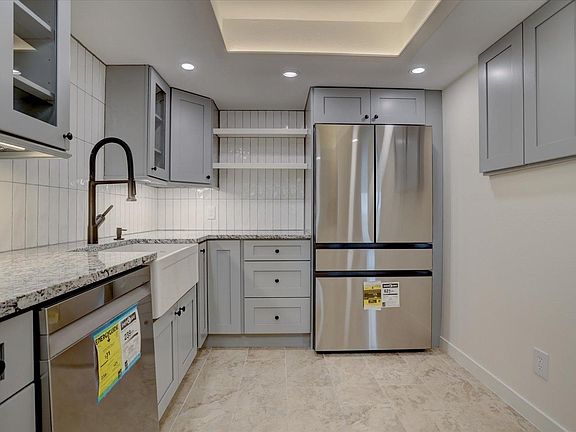 Completely remodeled kitchen with lots of lighting