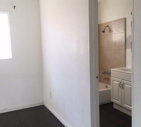 5th image of 221 W New York Ave APT 8