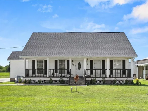 121 Old Safari Hts, Cut Off, LA 70345