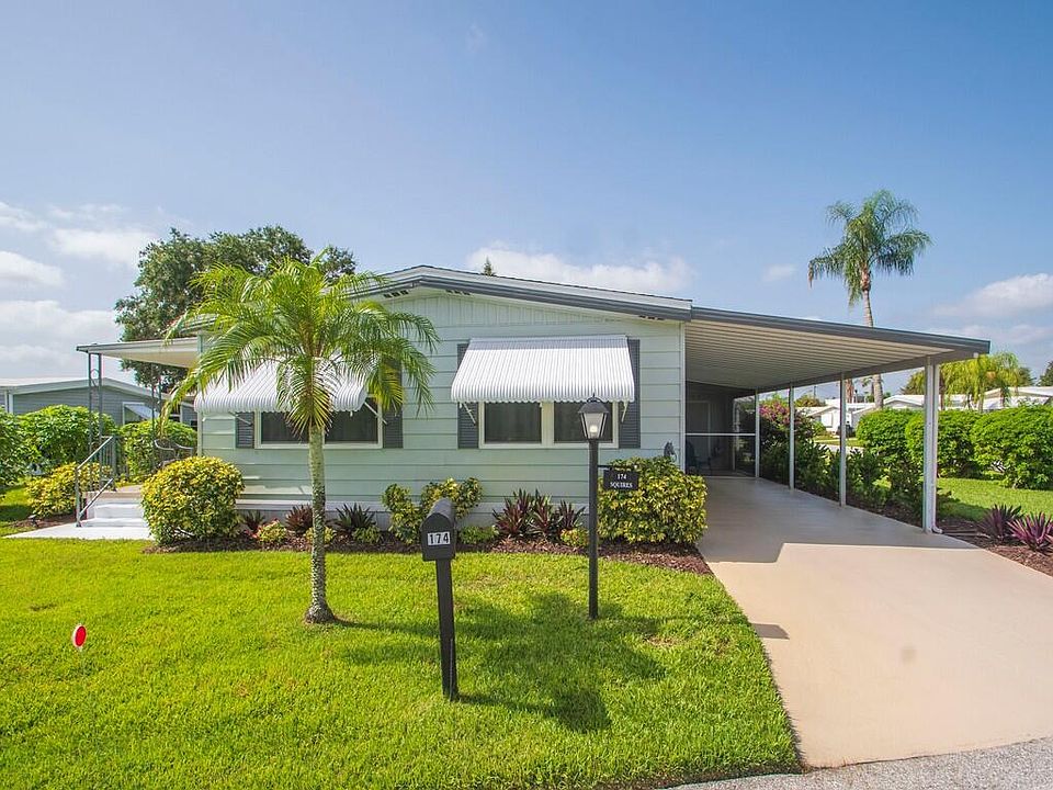 1st image of 174 NE Emerald Drive