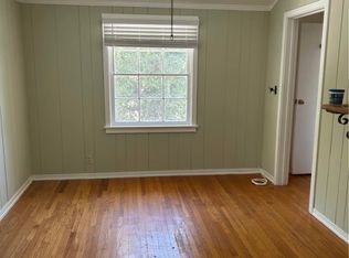 1443 Edgecliff Ln, Pasadena, CA 91107