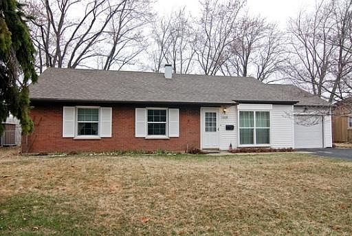 1st image of 10228 W Huntington Ct