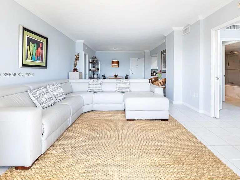 500 Bayview Dr #1520 — Photo 28