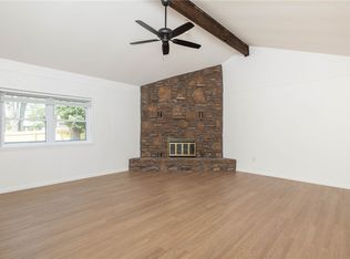 2723 W Ash St, Rogers, AR 72758