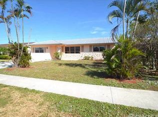 1012 NW 7th St, Boynton Beach, FL 33426