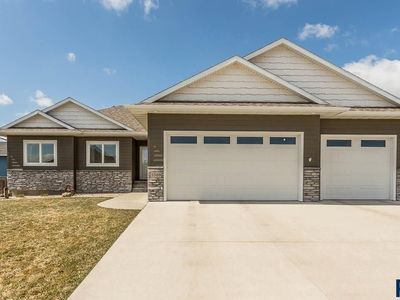 5509 S Solono Ave, Sioux Falls, SD, 57108
