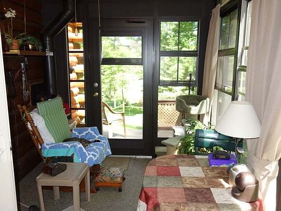 3rd image of 1562 Marsha Ln