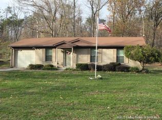 6988 Smith Creek Rd, Lanesville, IN 47136