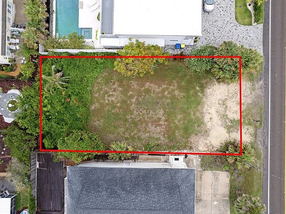 2nd image of 2331 S Fletcher Ave
