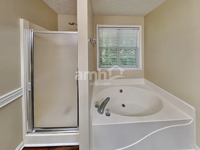 2380 Sailor Ln — Photo 11