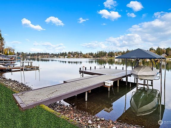 3rd image of 11107 Lake Steilacoom Drive SW