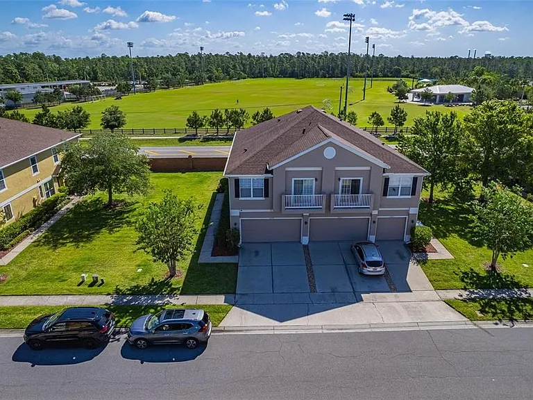 10907 Derringer Dr — Photo 31