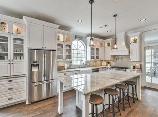 21 Edgewood Ct, Montgomery, TX 77356