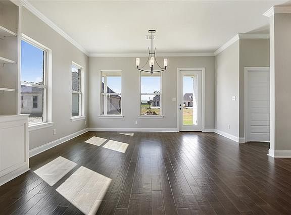 4th image of 36447 Belle Savanne Ave