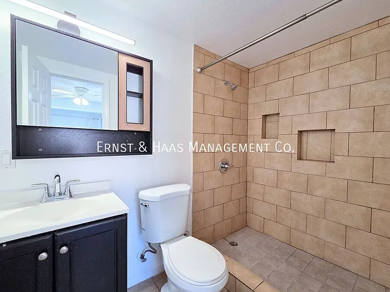 11937 Hercules St — Photo 16