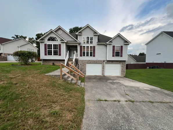 7598 Pfizer Dr, Ooltewah, TN 37363