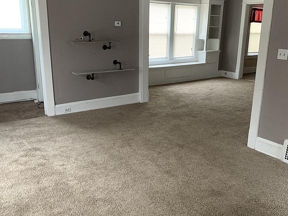 3rd image of 2647 E 115th St #1