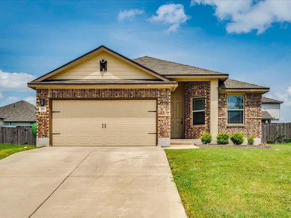 233 Forest Moon Ln, Kyle, TX 78640
