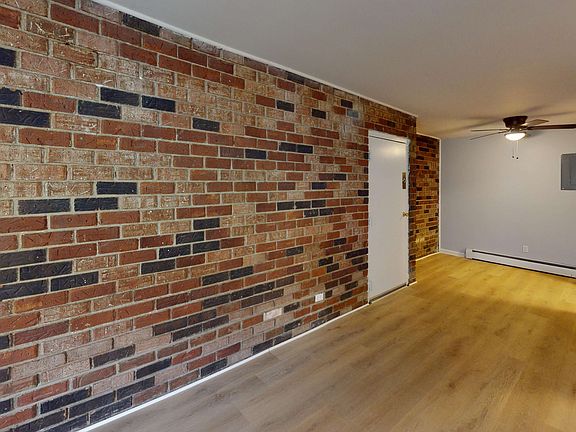 Echelon-Maverick-Living-Room