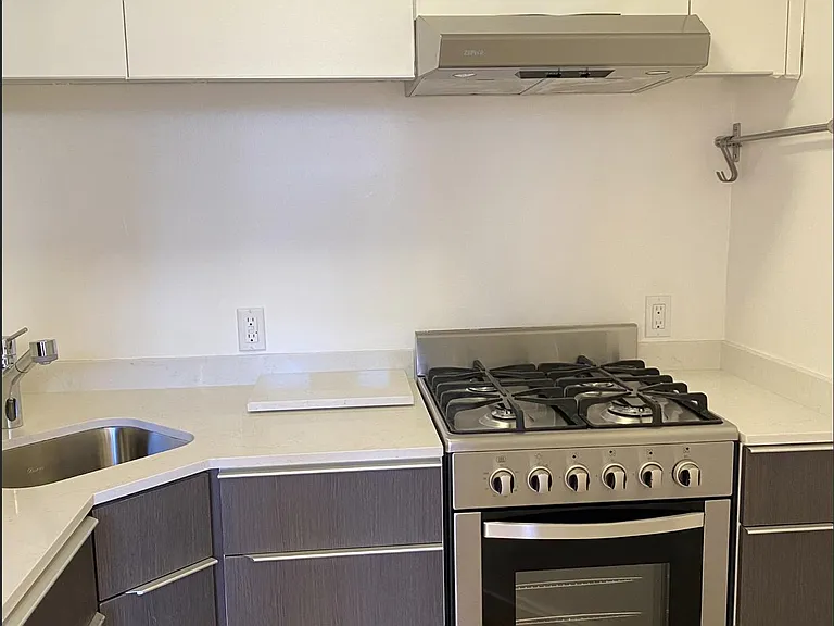 419 Ivy St #15 — Photo 3