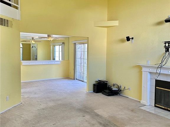 3rd image of 7967 Dorinda Ave #1