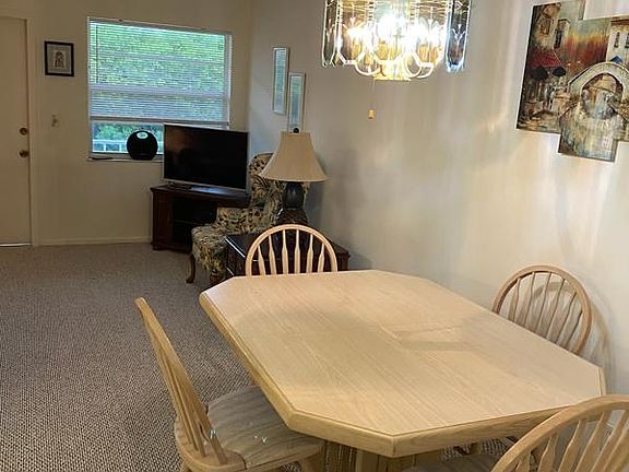 4th image of 100 Spring Lake Dr APT 204