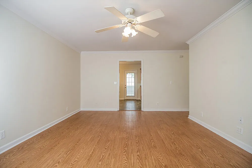Building Photo - 1527 Dodd Trl
