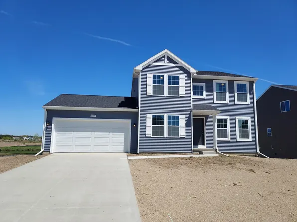13819 Oasis Ave, Holland, MI 49424