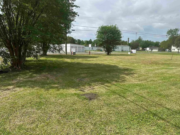 301 Pitre St, Sulphur, LA 70663