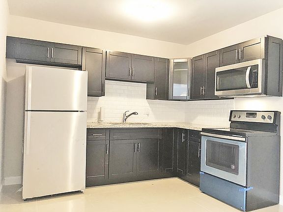 2nd image of 7650 SW 10th Ct APT C